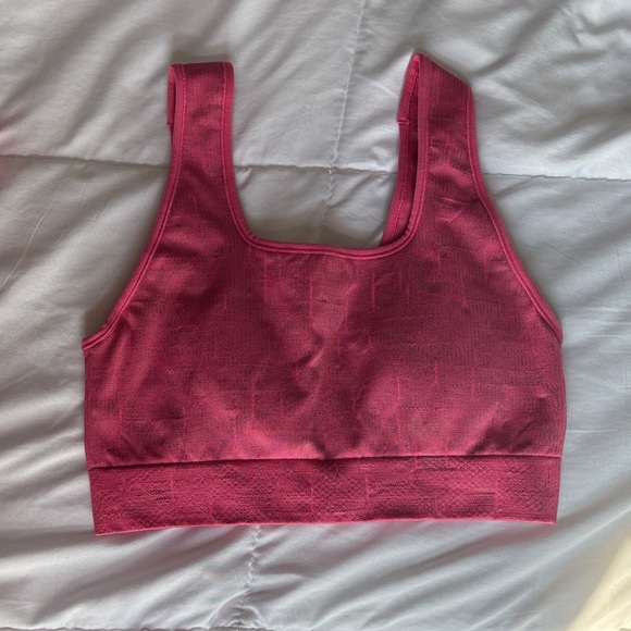 Pink Activewear Set - Picture 2 of 11